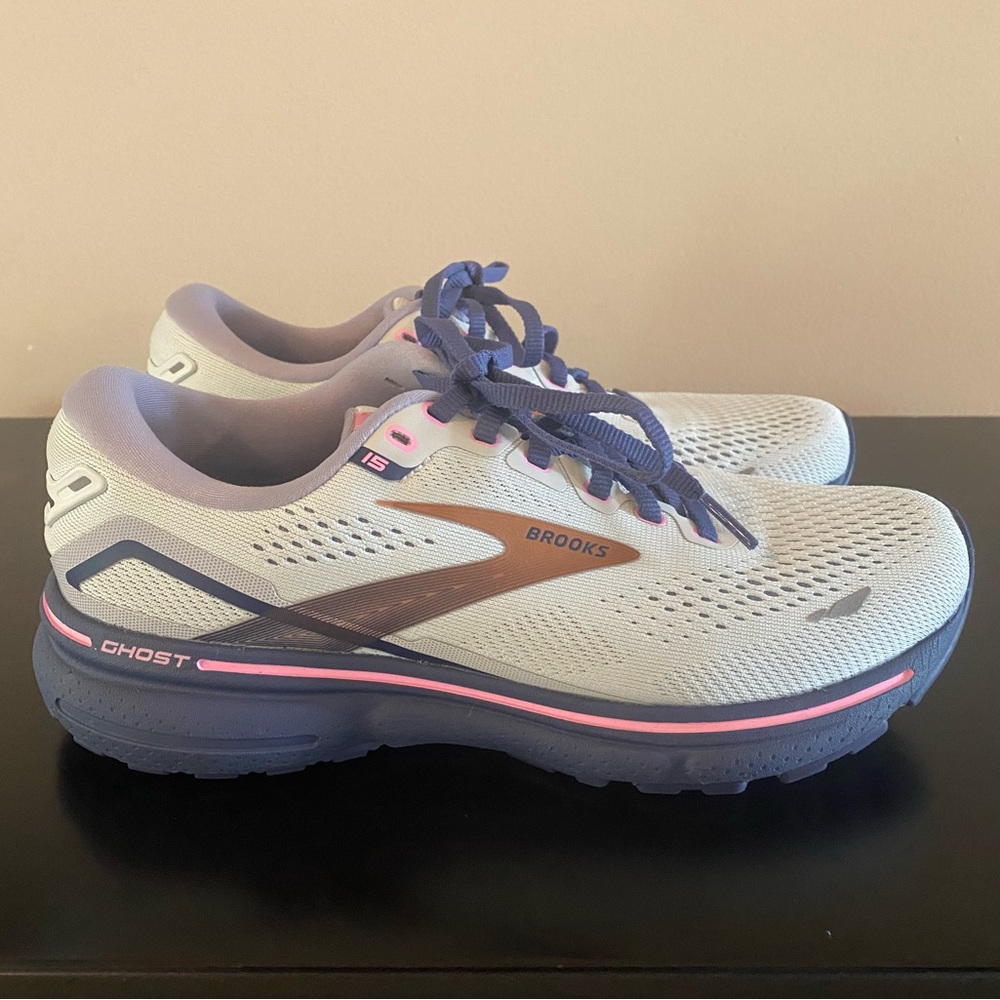 Brooks Women's Ghost 15 Shoes